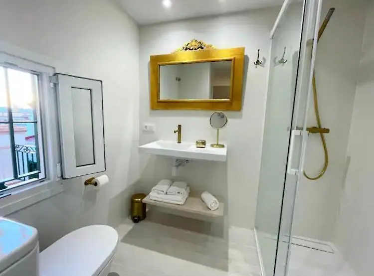 Eva Recommends San Gil Apartment Seville